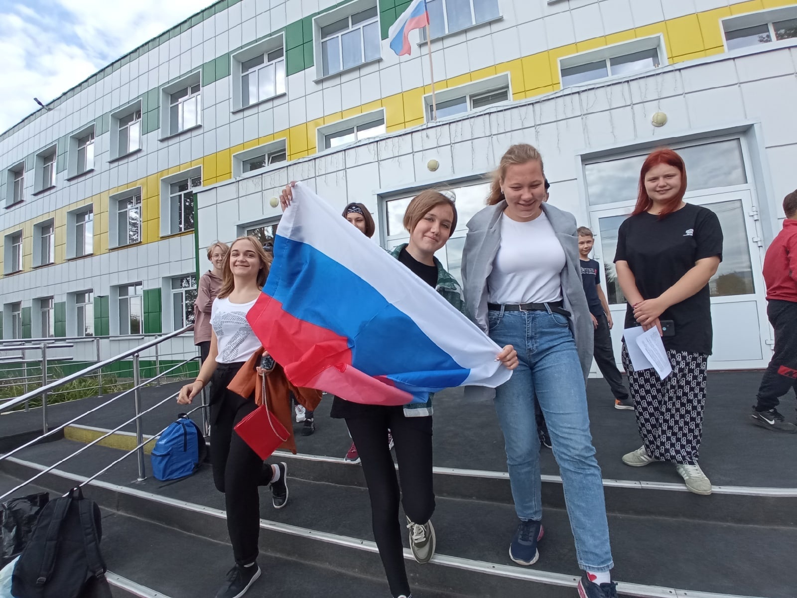 ЮИД приглашает зауральцев к творчеству