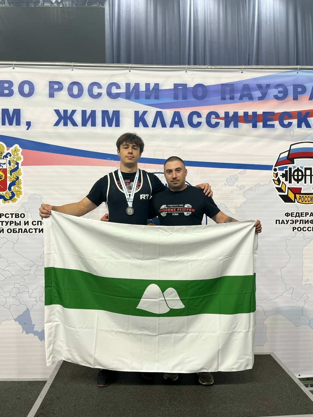 Воспитанник педагога ЦРСК завоевал серебро на Первенстве России по пауэрлифтингу